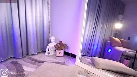 Mia online show from September 20, 12:55 am