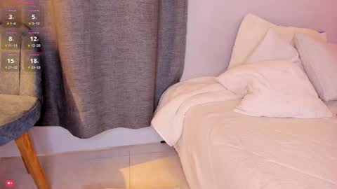 Mia White  online show from January 24, 4:06 pm