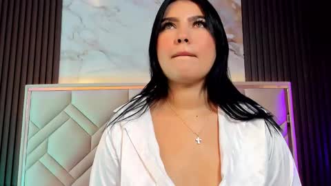 Miaa Farrel online show from September 13, 7:13 pm