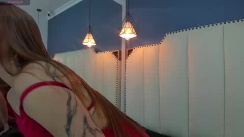 Snapshot of miacassel chatting on October 21, 11:55 am MiaCassel online show from October 21, 11:55 am