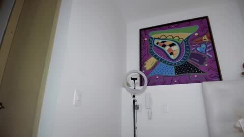 Mia online show from February 21, 11:10 pm