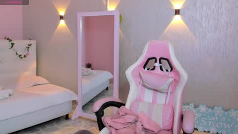 Mia Gomez online show from January 10, 3:48 pm