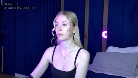 Mia online show from September 11, 5:13 pm