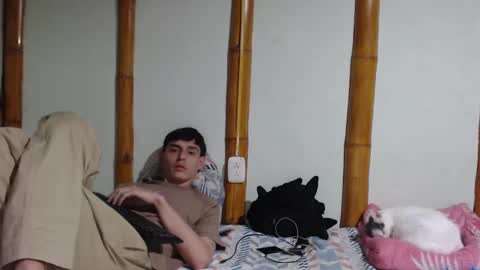 Mia  Sam online show from February 19, 9:58 pm