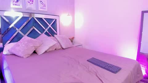 Mia Khalifa online show from February 28, 11:36 am