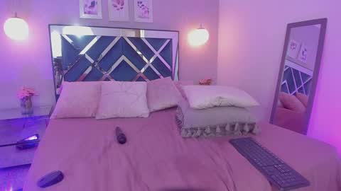 Mia Khalifa online show from March 2, 5:58 pm