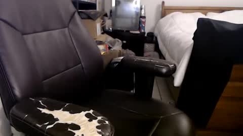 Mark online show from February 13, 4:54 am