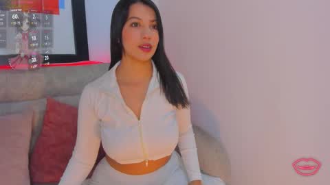 Snapshot of miakris1 chatting on September 13, 10:59 am miakris1 online show from September 13, 10:59 am