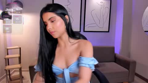 Snapshot of mialaurence_ chatting on September 30, 7:52 pm Call me Mia online show from September 30, 7:52 pm