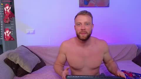 BestMarriedCouple online show from March 1, 7:08 am