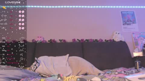 Mia online show from January 30, 5:49 pm