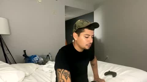 miamiclos1 online show from January 15, 1:45 am