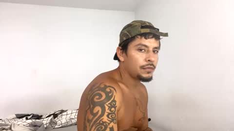 miamiclos1 online show from October 2, 11:45 pm