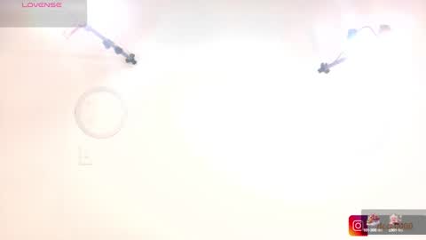 Mia  online show from January 16, 3:35 pm