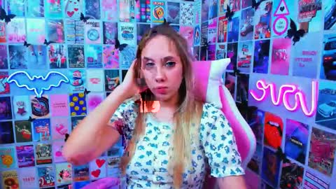 miamilas online show from October 2, 4:25 pm