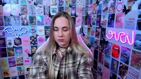 miamilas online show from October 13, 4:18 pm