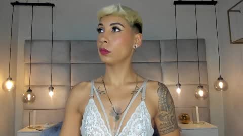 Snapshot of miamorgann chatting on January 12, 11:17 am Mia Morgann online show from January 12, 11:17 am