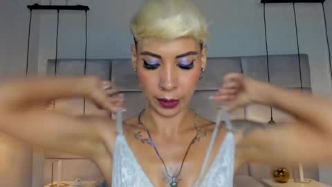 Snapshot of miamorgann chatting on January 12, 5:22 pm Mia Morgann online show from January 12, 5:22 pm