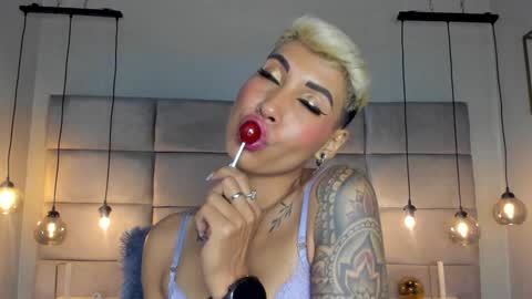 Snapshot of miamorgann chatting on January 13, 2:53 pm Mia Morgann online show from January 13, 2:53 pm