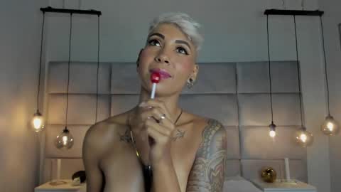 Snapshot of miamorgann chatting on February 2, 3:07 pm Mia Morgann online show from February 2, 3:07 pm