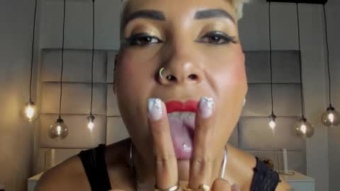 Snapshot of miamorgann chatting on February 3, 3:06 pm Mia Morgann online show from February 3, 3:06 pm