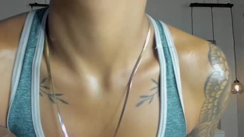 Snapshot of miamorgann chatting on February 8, 12:17 pm Mia Morgann online show from February 8, 12:17 pm