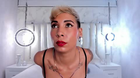 Snapshot of miamorgann chatting on February 27, 3:37 pm Mia Morgann online show from February 27, 3:37 pm