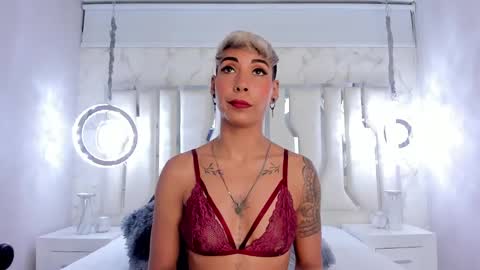 Snapshot of miamorgann chatting on March 10, 5:18 pm Mia Morgann online show from March 10, 5:18 pm