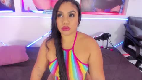 Snapshot of miamoxxy chatting on November 14, 11:53 am Mia online show from November 14, 11:53 am