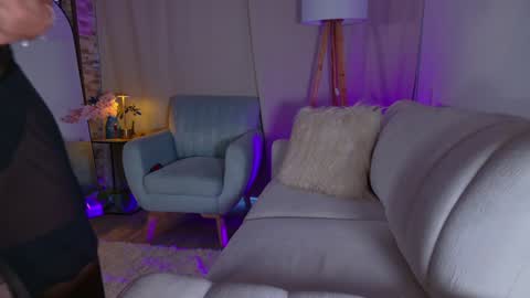 My name is Mia  Please say hello I like to chat with you. If you have requests or dirty talk please use tip online show from January 12, 12:01 pm