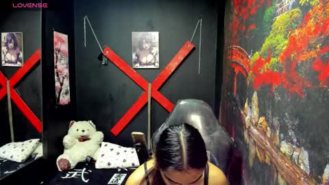 Mariana online show from November 23, 3:56 pm