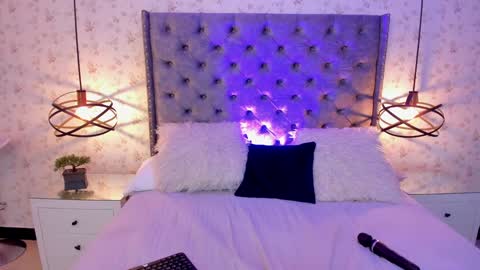 Mia winx  online show from December 24, 2:10 am