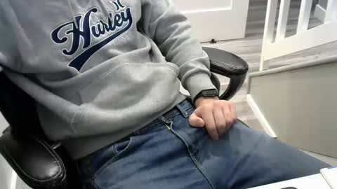 mic6969mic online show from February 18, 1:11 pm