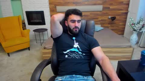 MicahLane online show from November 15, 5:27 am