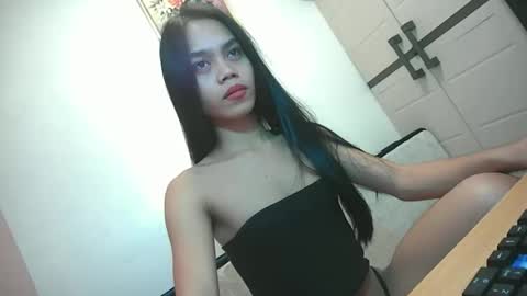 Mica online show from October 28, 12:58 am