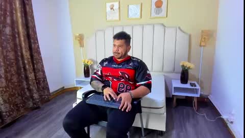 MICHAEL online show from September 30, 6:57 pm