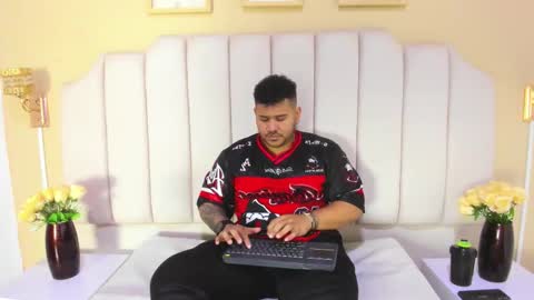 MICHAEL online show from November 12, 1:11 pm