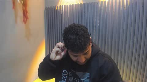 MICHAEL online show from November 15, 1:18 pm