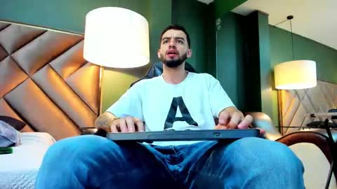 Michael Stevens online show from October 16, 8:54 pm