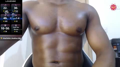 michael_thomsom online show from February 24, 6:04 pm