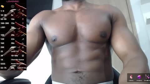 michael_thomsom online show from September 9, 3:55 pm