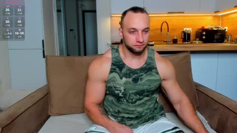 michaelbradley_for_u online show from January 5, 9:59 am