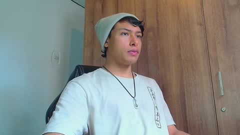 michaelstones online show from January 6, 1:30 pm