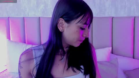 Michael Walkerr online show from December 12, 1:43 am