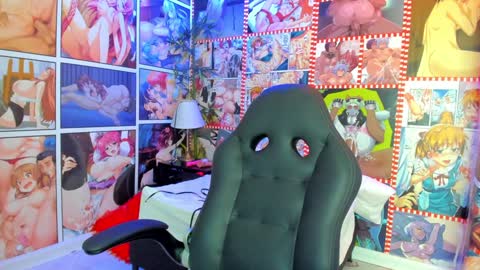 Snapshot of michel_lopez18 chatting on December 22, 5:32 pm michel_lopez18 online show from December 22, 5:32 pm