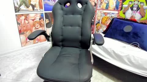 Snapshot of michel_lopez18 chatting on December 30, 11:59 am michel_lopez18 online show from December 30, 11:59 am