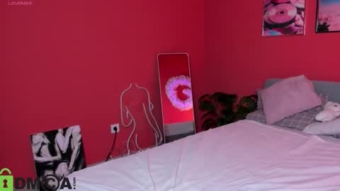 michele_mack online show from October 5, 2:10 am