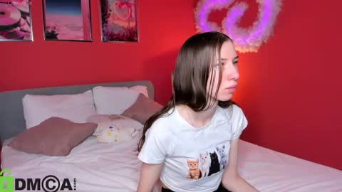 michele_mack online show from October 6, 2:42 am