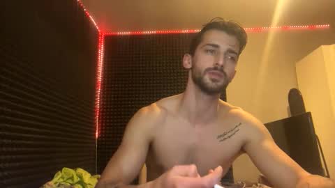 michelemagnetico online show from October 30, 9:59 pm