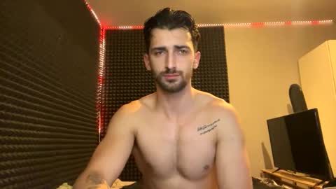 michelemagnetico online show from November 17, 9:42 pm